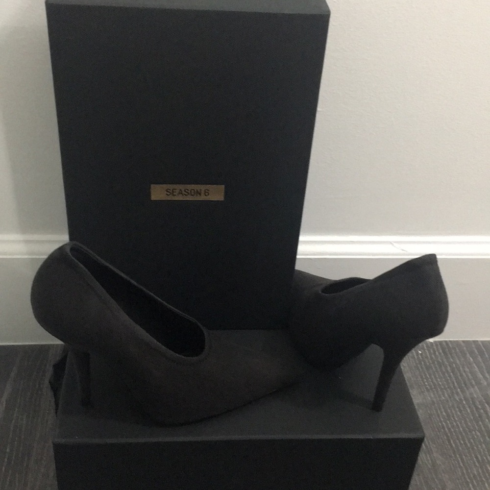 New Yeezy Canvas heels